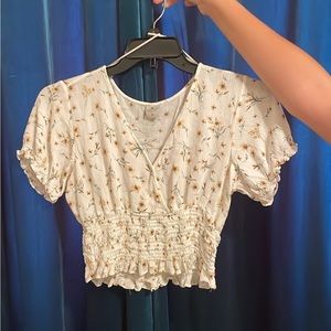 Flouncy sunflower patterned top